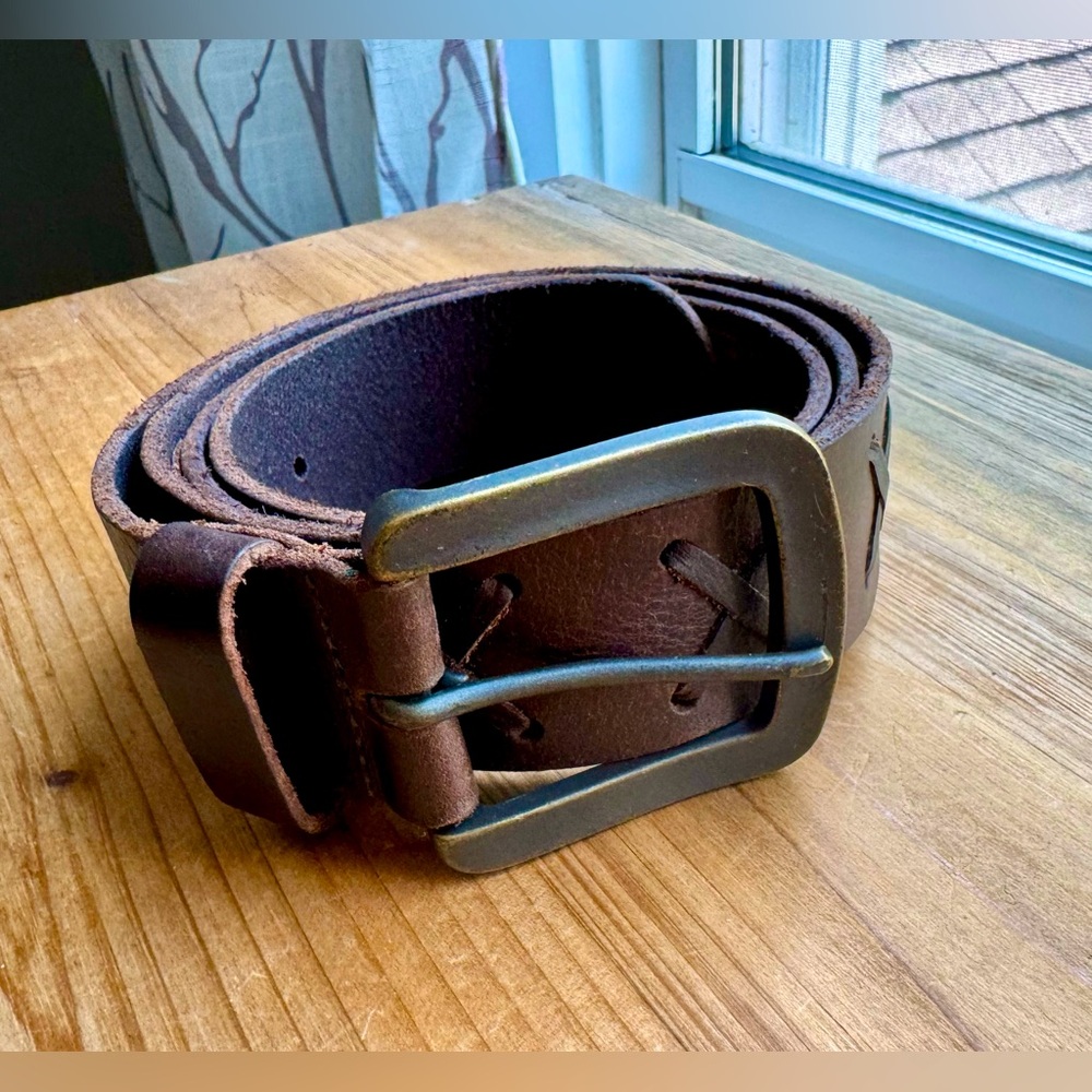 JOHNSTON & MURPHY Leather Belt 44